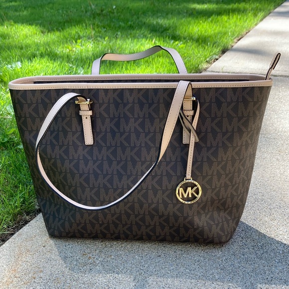 Michael Kors Jet Set Charm Zipper Closure Tote Bag Brown Purse Cream Leather - Picture 17 of 17